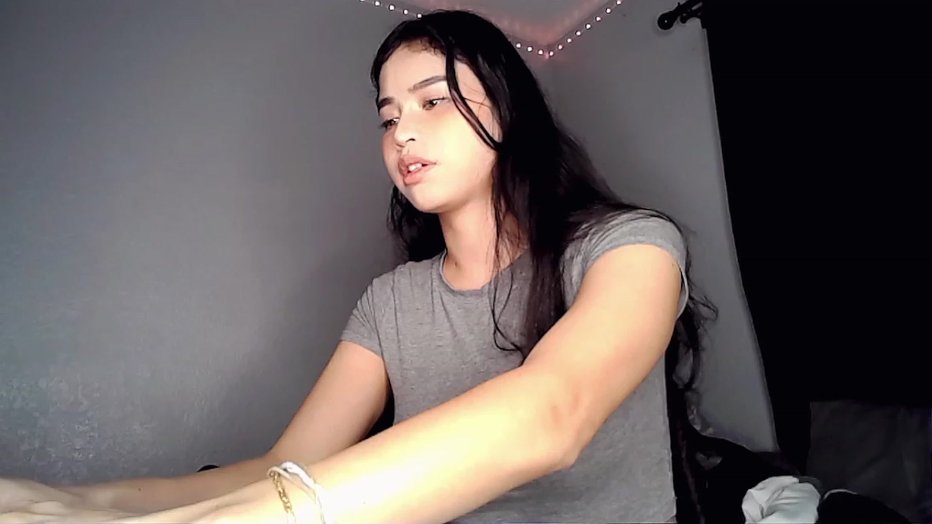 Gallery image thumbnail from BrokenRin's myfreecams stream on, 01/09/2023, 09:40 image 5 of 20