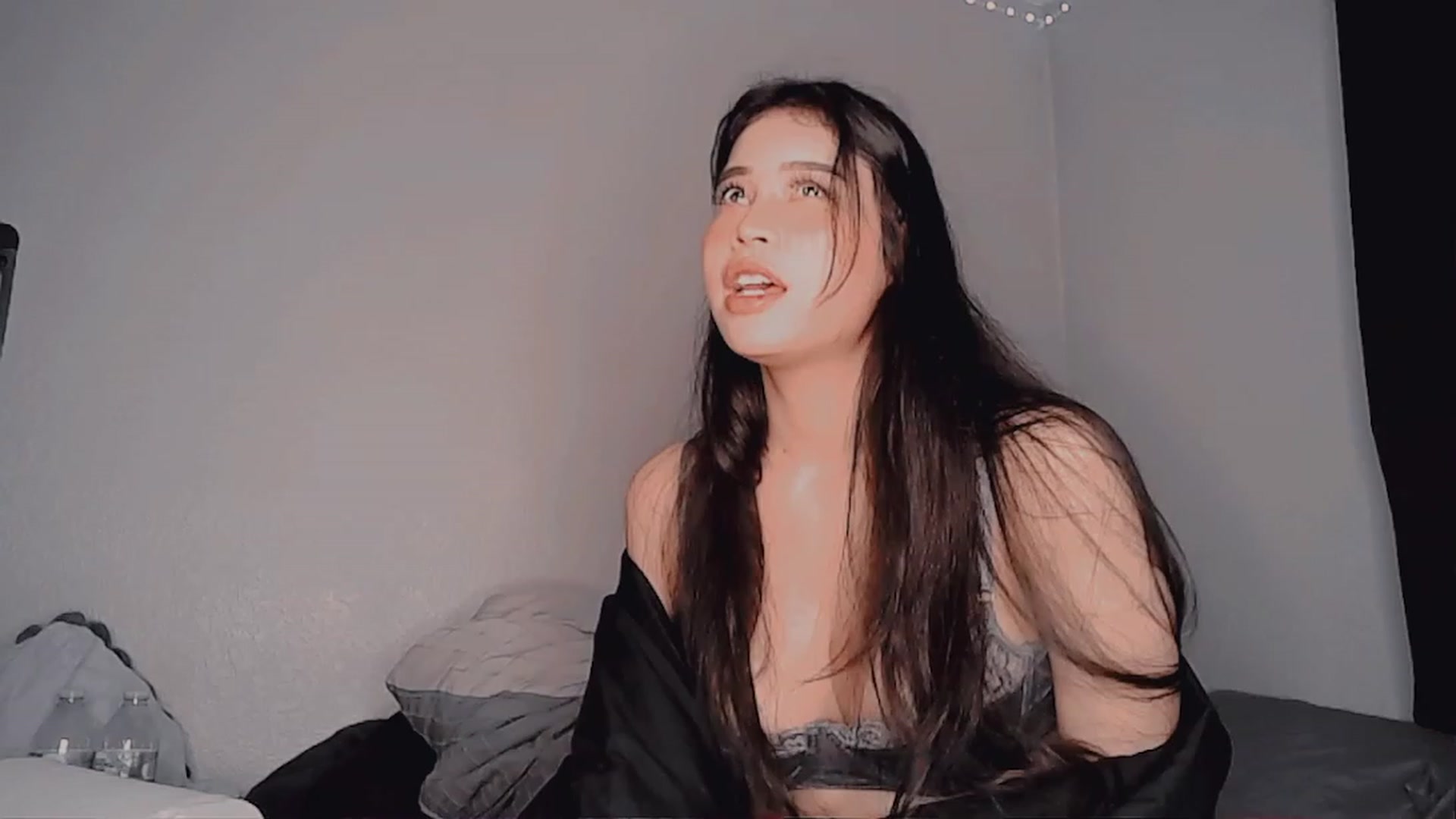 Gallery image thumbnail from BrokenRin's myfreecams stream on, 01/12/2023, 07:35 image 14 of 20