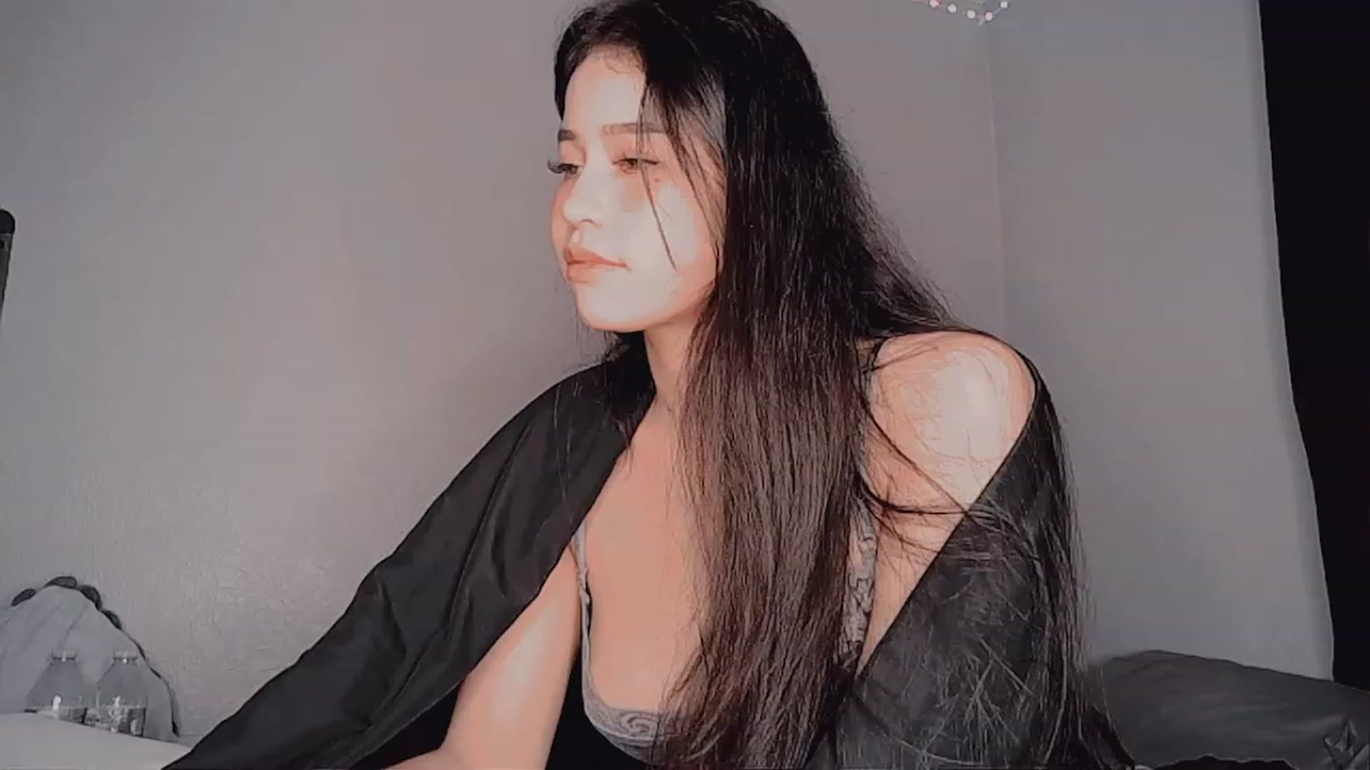 Gallery image thumbnail from BrokenRin's myfreecams stream on, 01/12/2023, 07:35 image 1 of 20