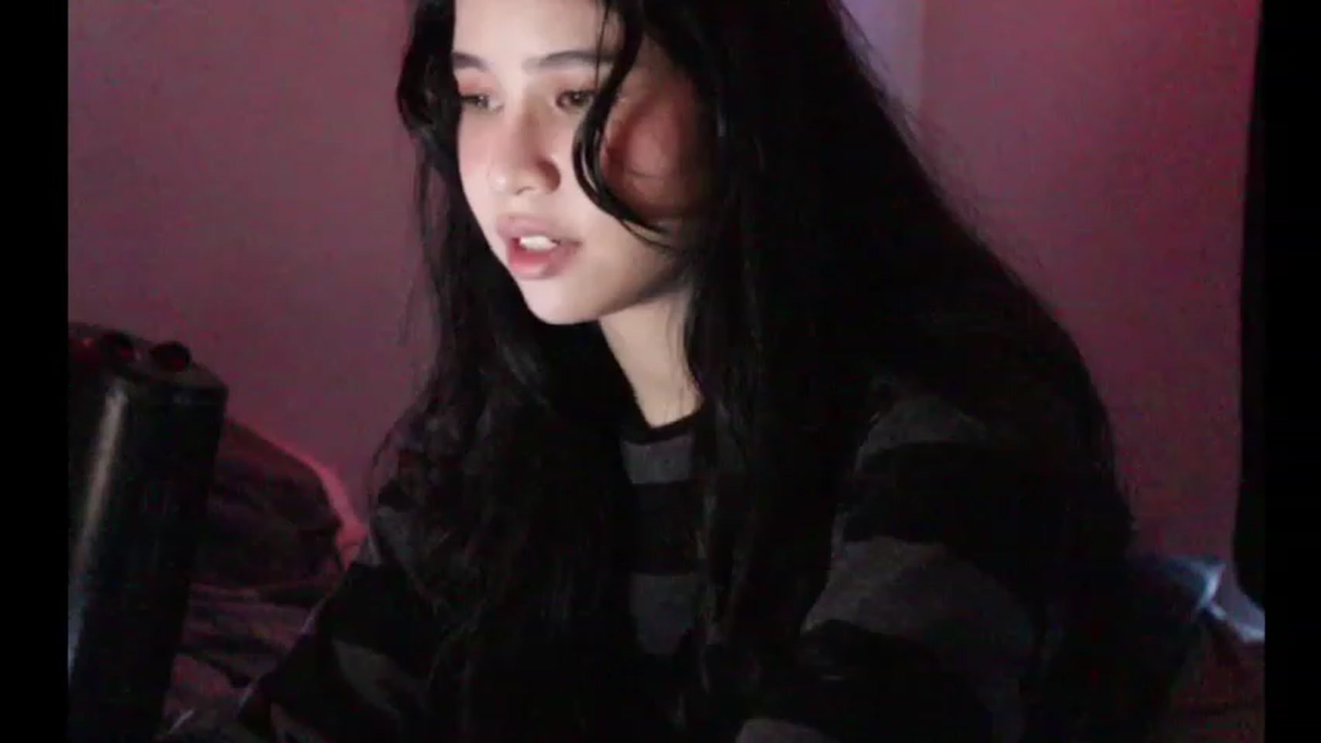 Gallery image thumbnail from BrokenRin's myfreecams stream on, 03/27/2023, 01:55 image 1 of 20