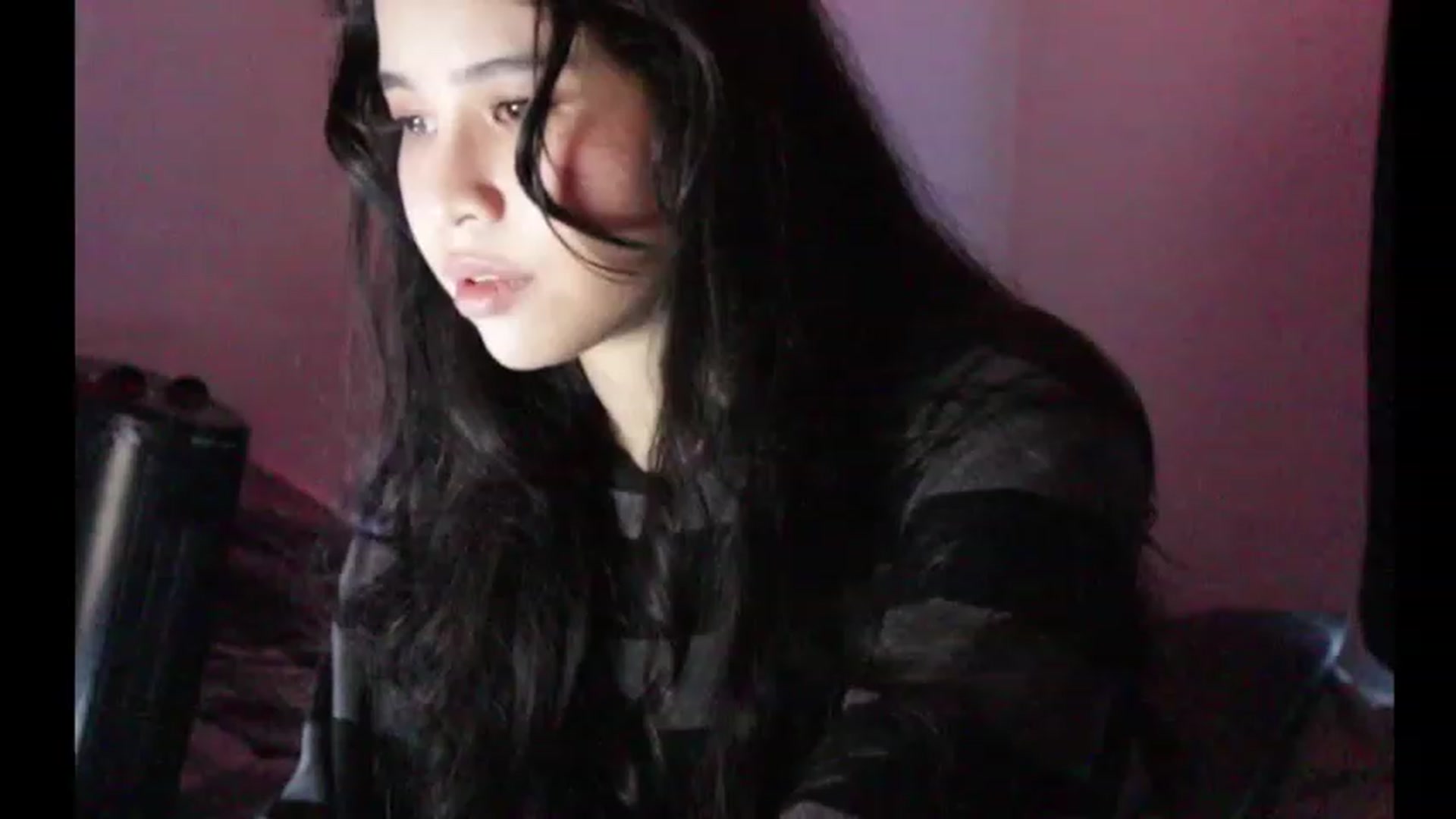 Gallery image thumbnail from BrokenRin's myfreecams stream on, 03/27/2023, 01:55 image 11 of 20