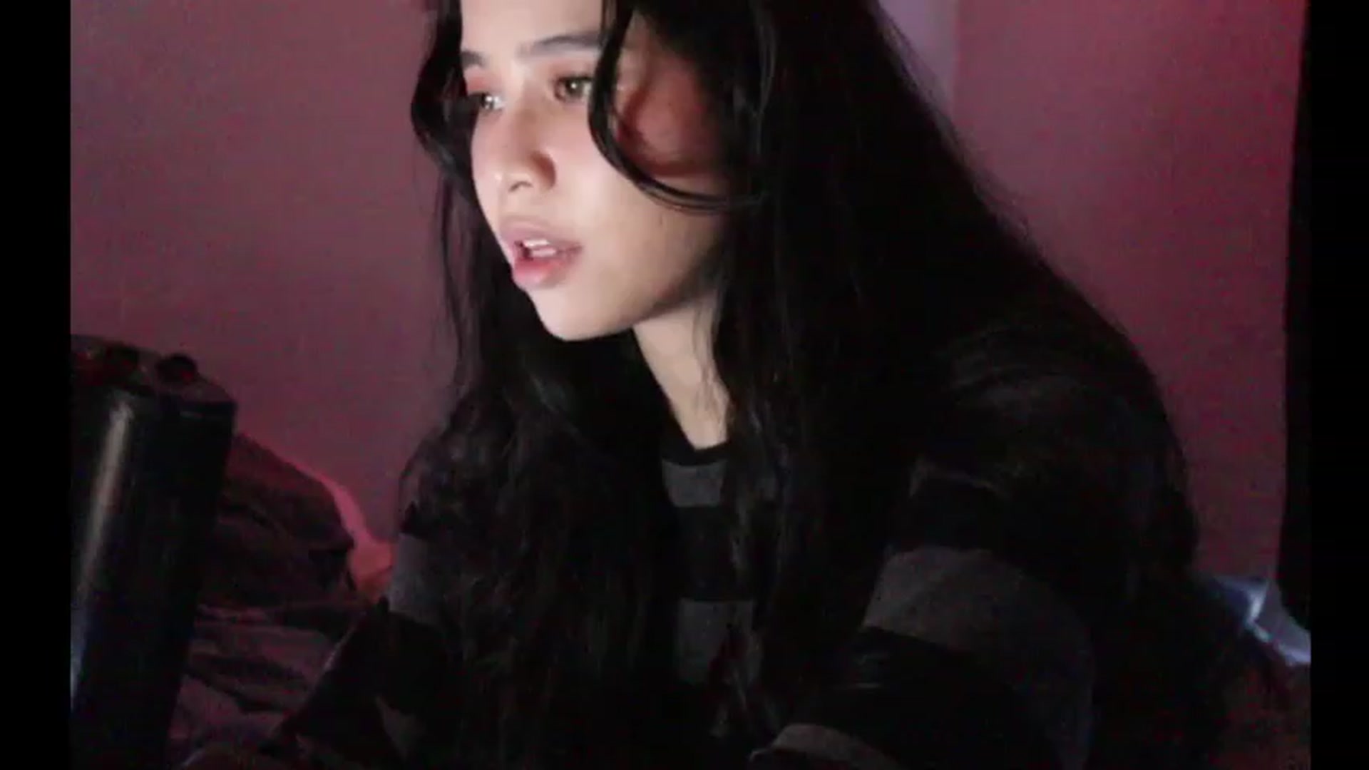 Gallery image thumbnail from BrokenRin's myfreecams stream on, 03/27/2023, 01:55 image 3 of 20
