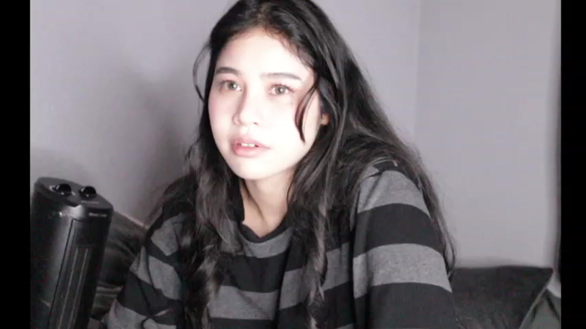 Gallery image thumbnail from BrokenRin's myfreecams stream on, 03/27/2023, 02:35 image 13 of 20