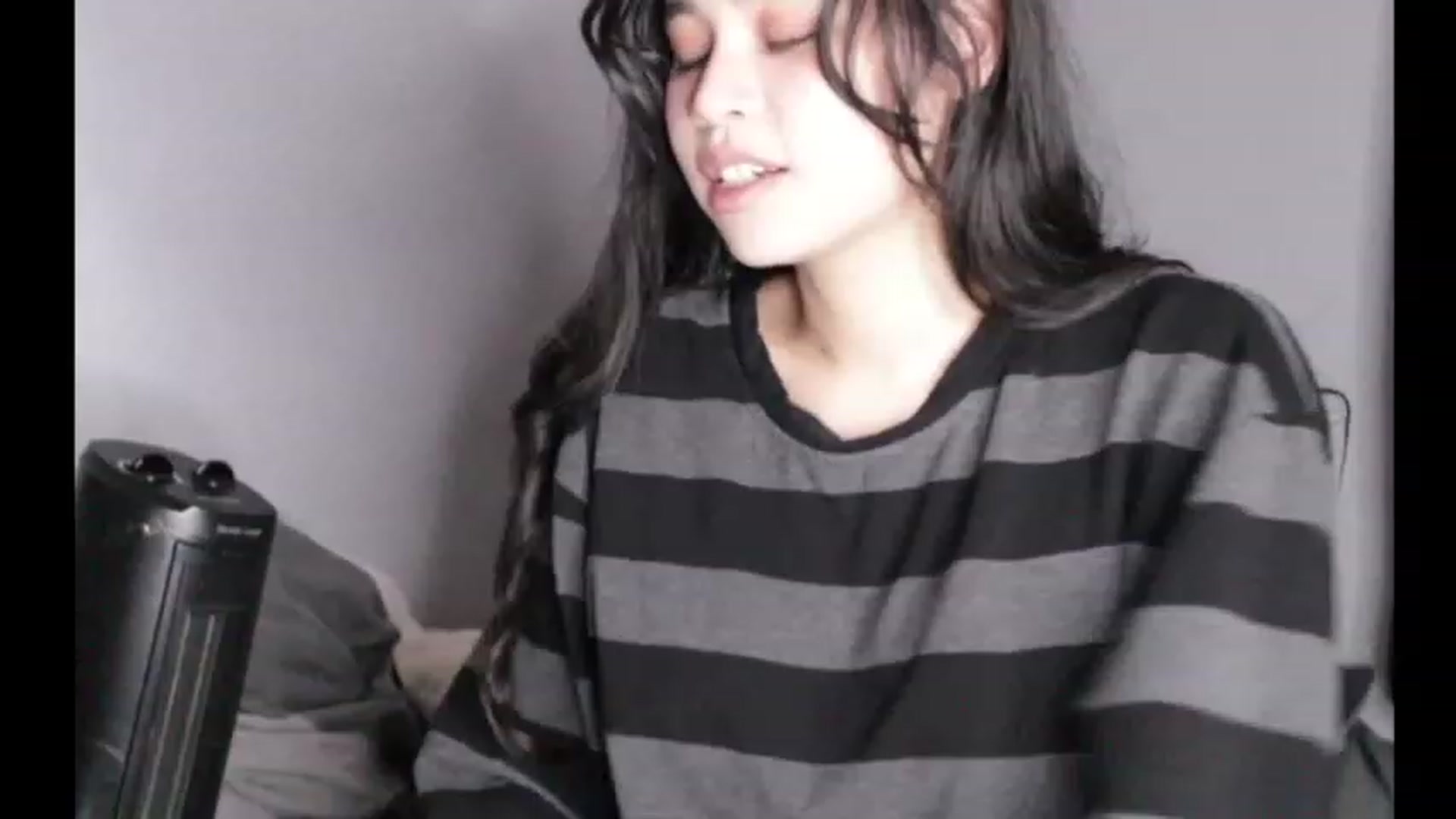 Gallery image thumbnail from BrokenRin's myfreecams stream on, 03/27/2023, 02:35 image 1 of 20
