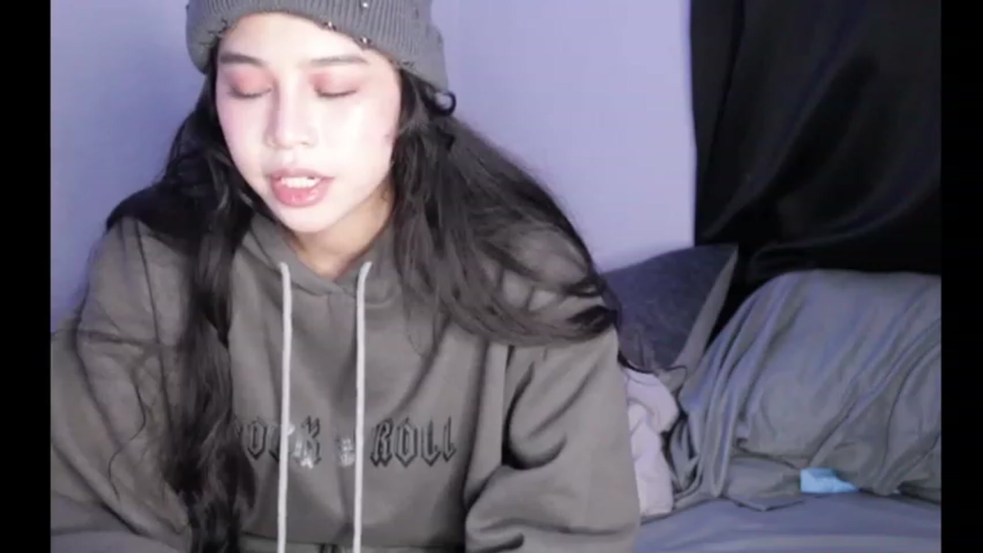 Gallery image thumbnail from BrokenRin's myfreecams stream on, 03/31/2023, 10:02 image 19 of 20