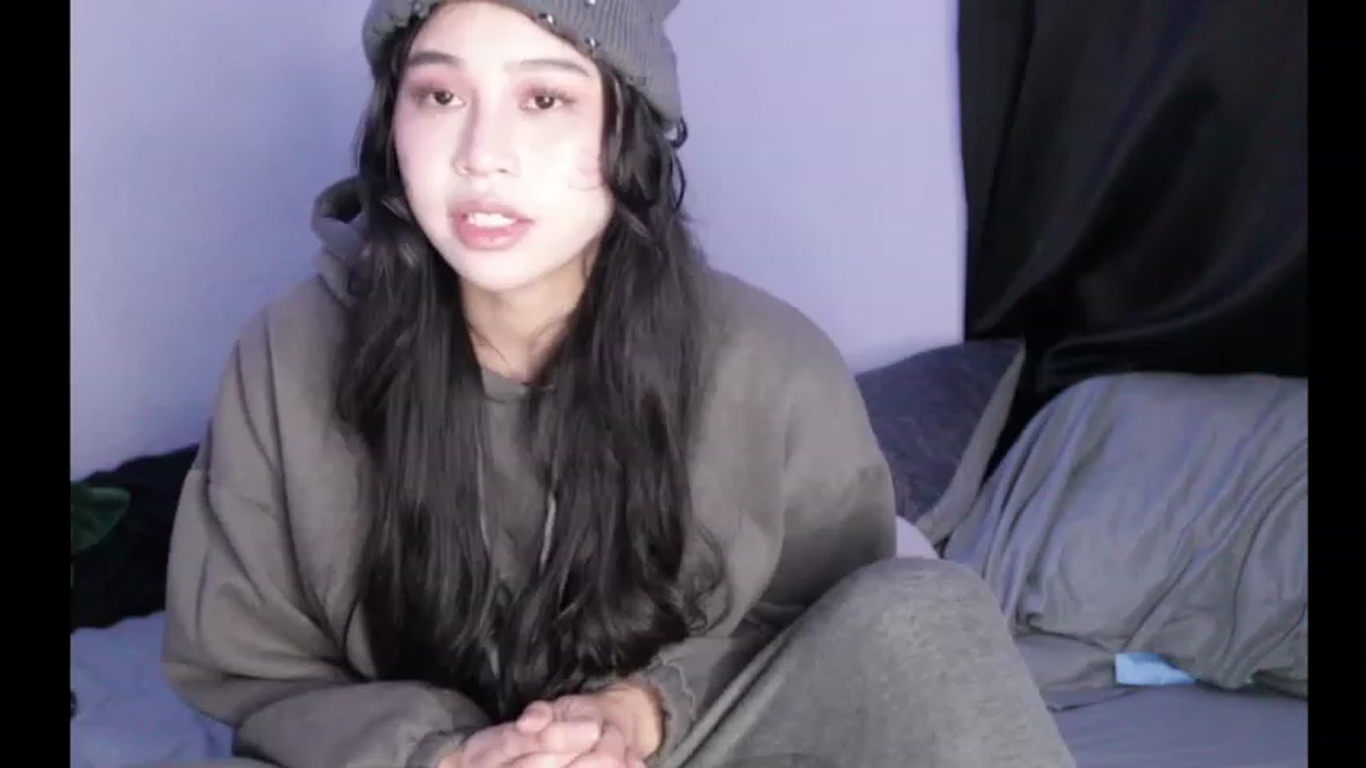 Gallery image thumbnail from BrokenRin's myfreecams stream on, 03/31/2023, 10:02 image 5 of 20