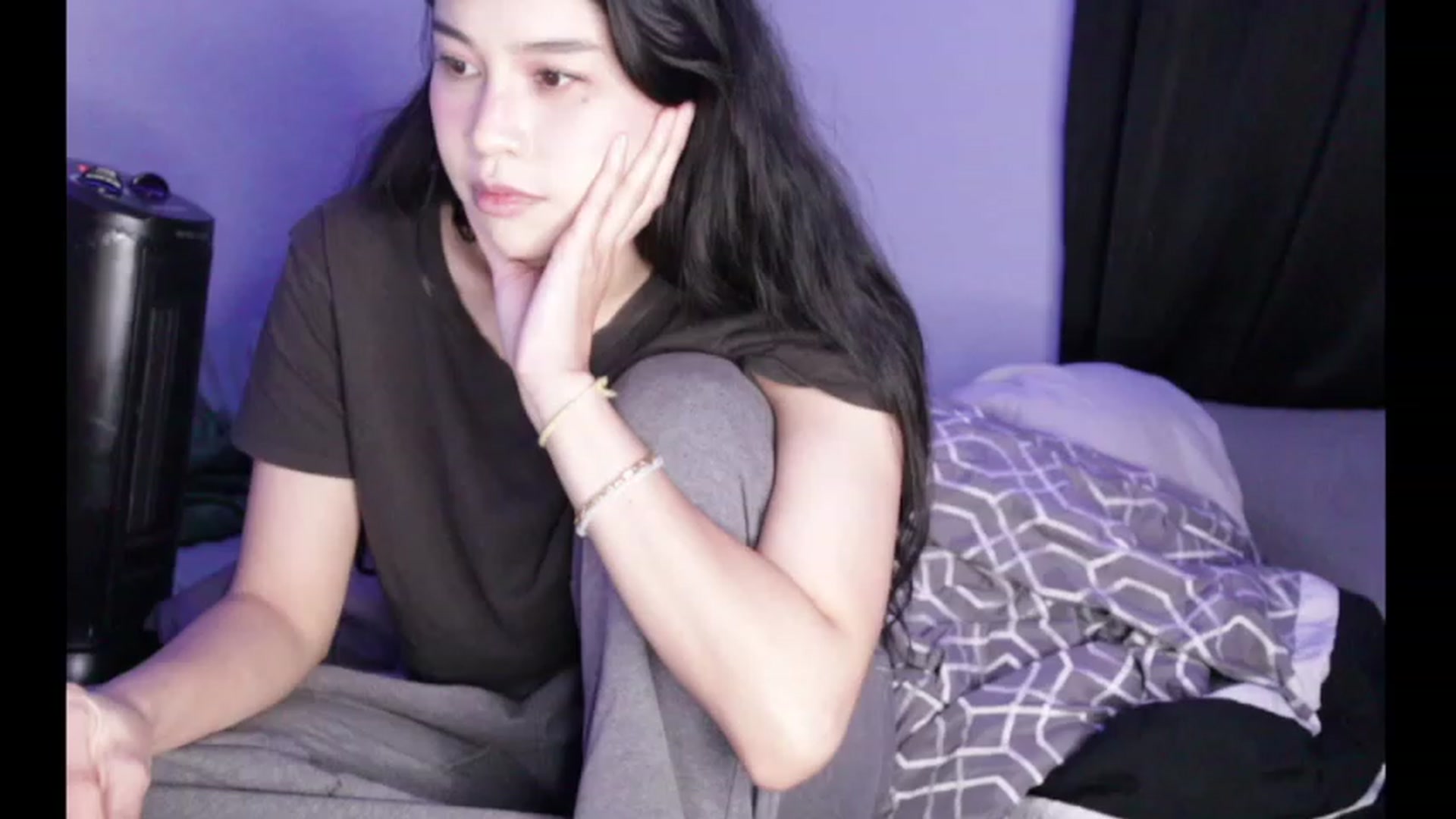 Gallery image thumbnail from BrokenRin's myfreecams stream on, 04/03/2023, 12:23 image 1 of 20