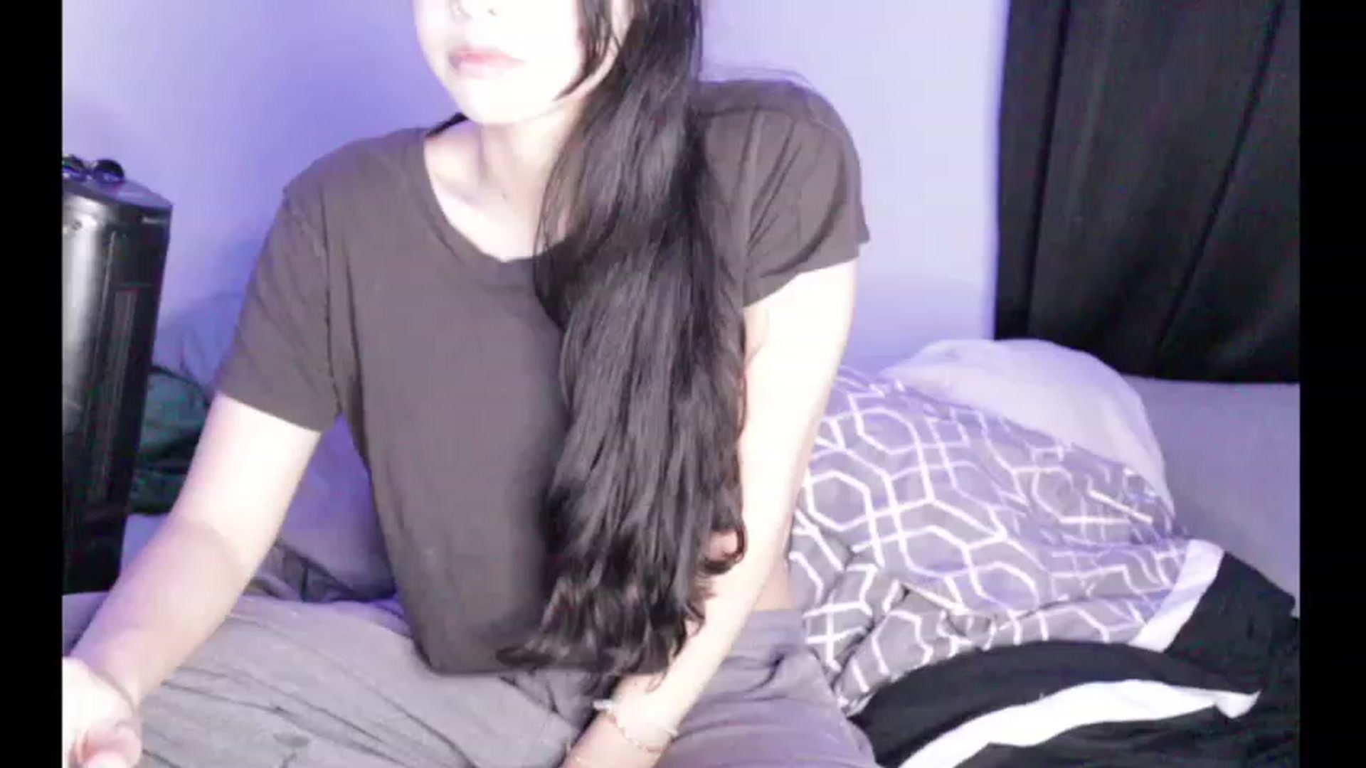 Gallery image thumbnail from BrokenRin's myfreecams stream on, 04/03/2023, 12:23 image 7 of 20