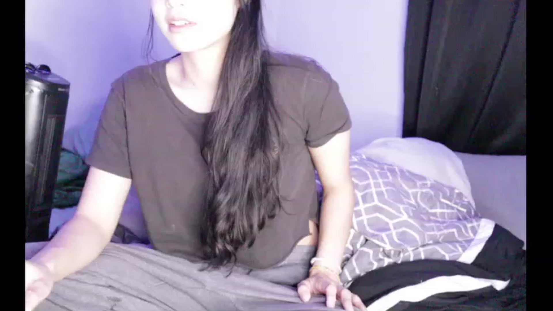 Gallery image thumbnail from BrokenRin's myfreecams stream on, 04/03/2023, 12:23 image 8 of 20