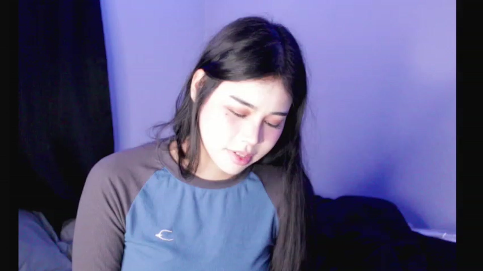 Gallery image thumbnail from BrokenRin's myfreecams stream on, 04/25/2023, 08:55 image 20 of 20