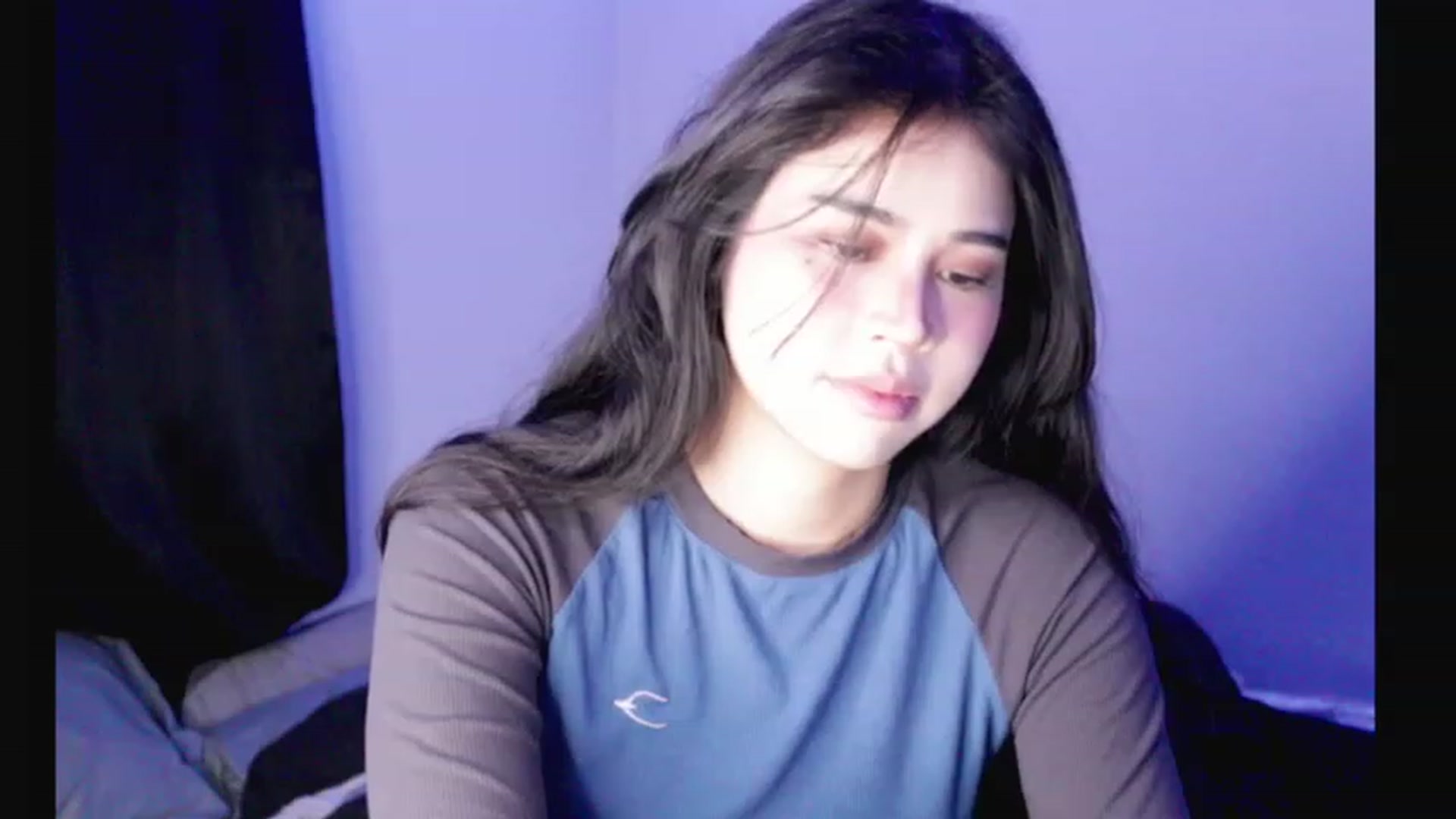 Gallery image thumbnail from BrokenRin's myfreecams stream on, 04/25/2023, 08:55 image 16 of 20