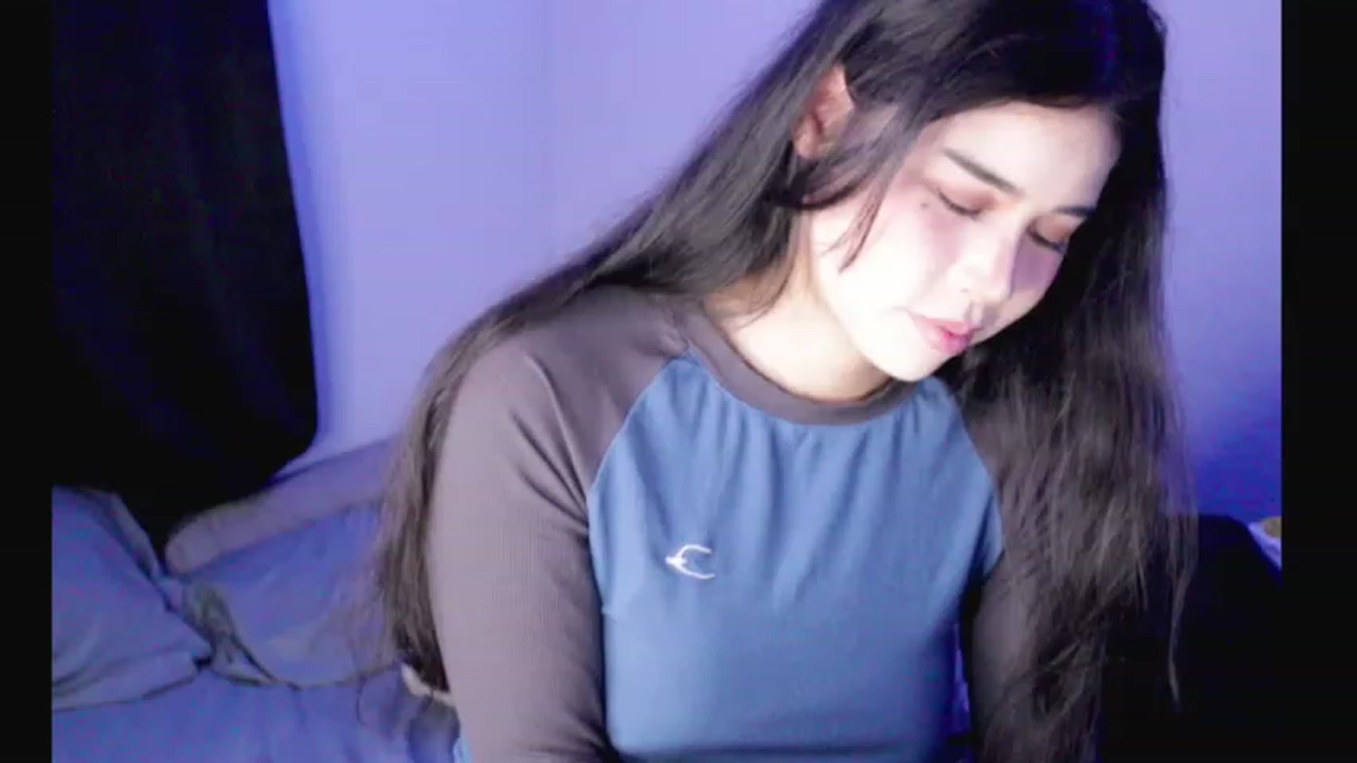 Gallery image thumbnail from BrokenRin's myfreecams stream on, 04/25/2023, 08:55 image 1 of 20