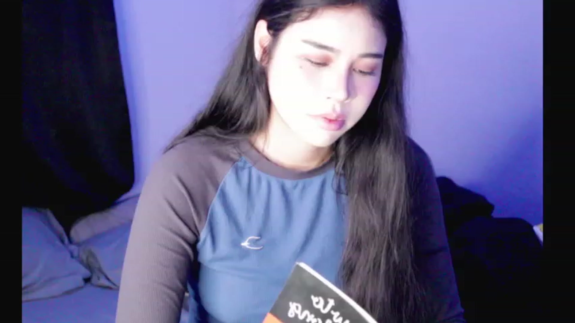 Gallery image thumbnail from BrokenRin's myfreecams stream on, 04/25/2023, 08:55 image 2 of 20