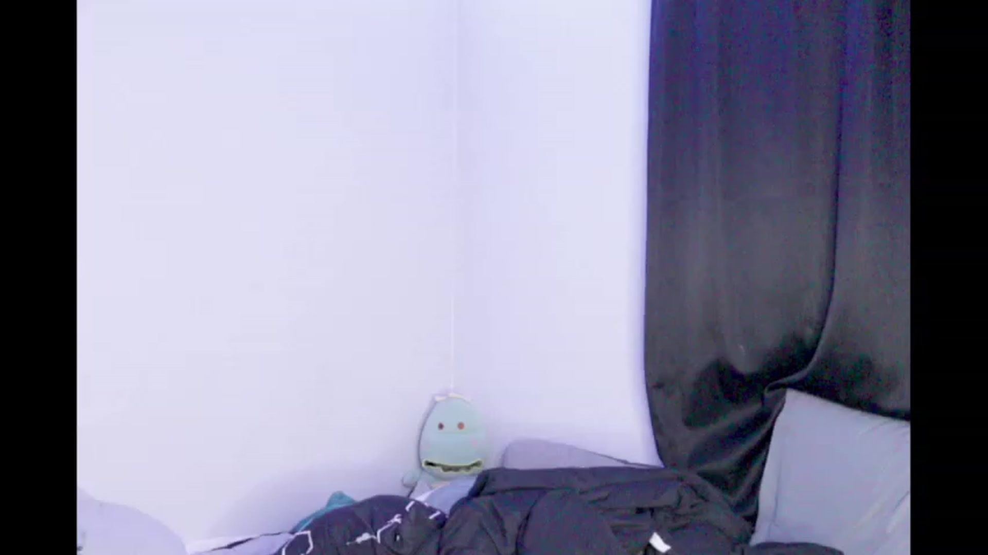 Gallery image thumbnail from BrokenRin's myfreecams stream on, 05/04/2023, 09:19 image 4 of 20