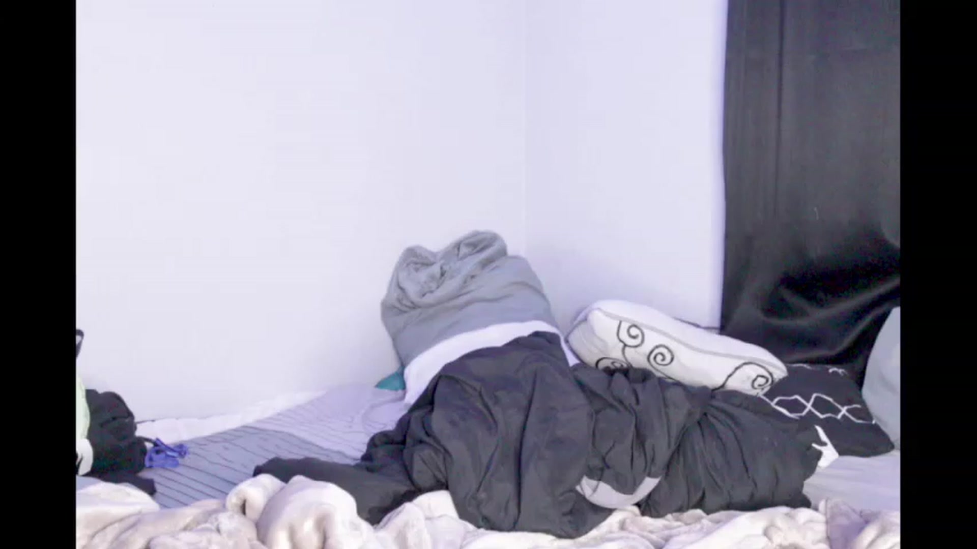 Gallery image thumbnail from BrokenRin's myfreecams stream on, 05/05/2023, 11:26 image 6 of 20