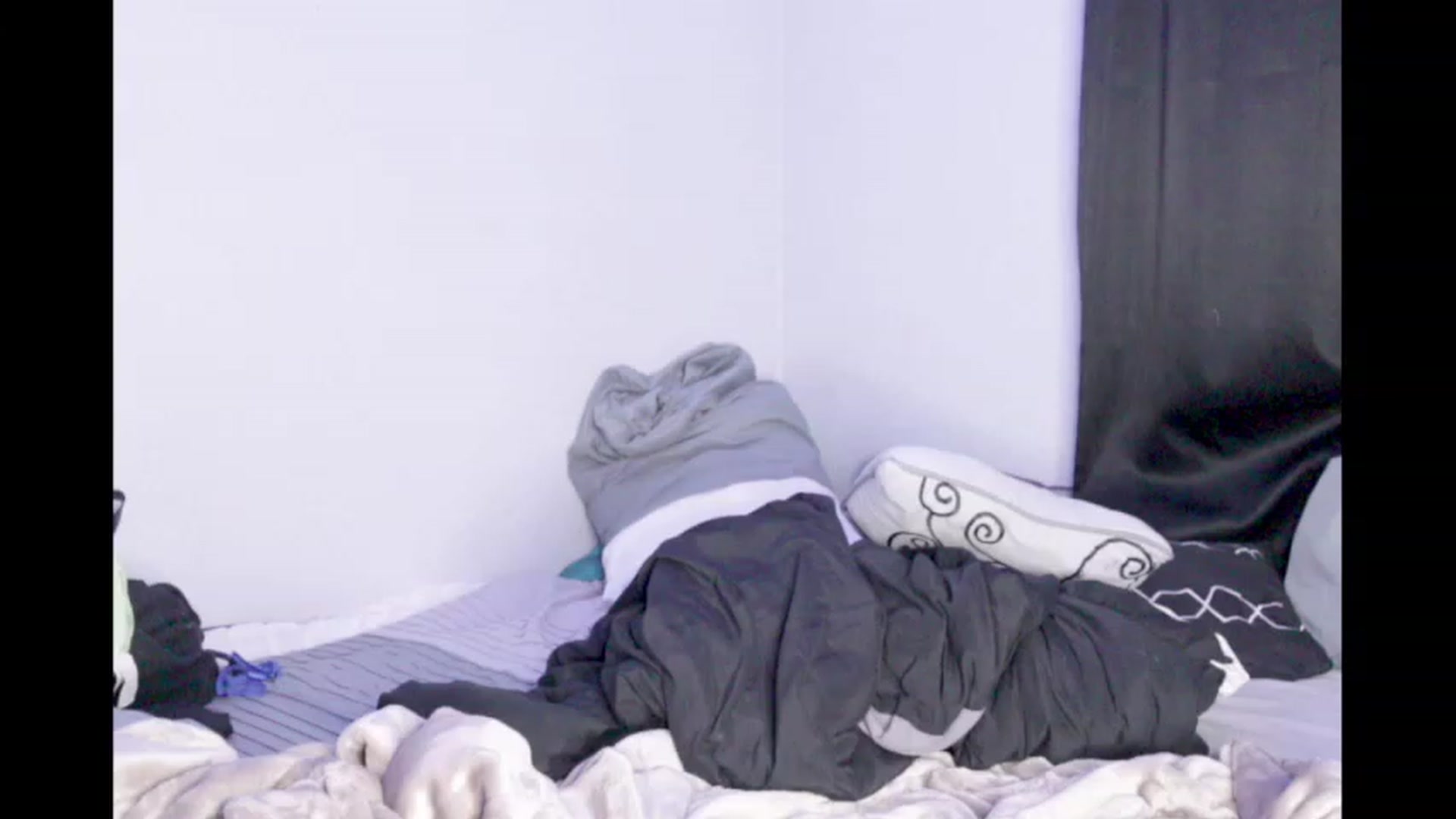 Gallery image thumbnail from BrokenRin's myfreecams stream on, 05/05/2023, 11:26 image 10 of 20