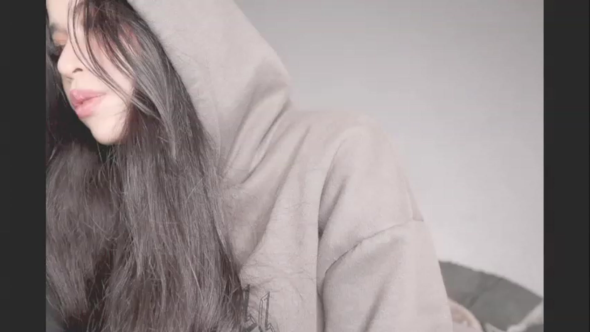 Gallery image thumbnail from BrokenRin's myfreecams stream on, 02/08/2024, 03:13 image 14 of 20