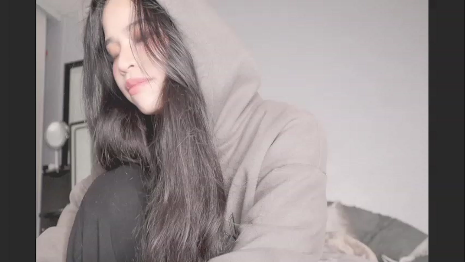 Gallery image thumbnail from BrokenRin's myfreecams stream on, 02/08/2024, 03:13 image 3 of 20