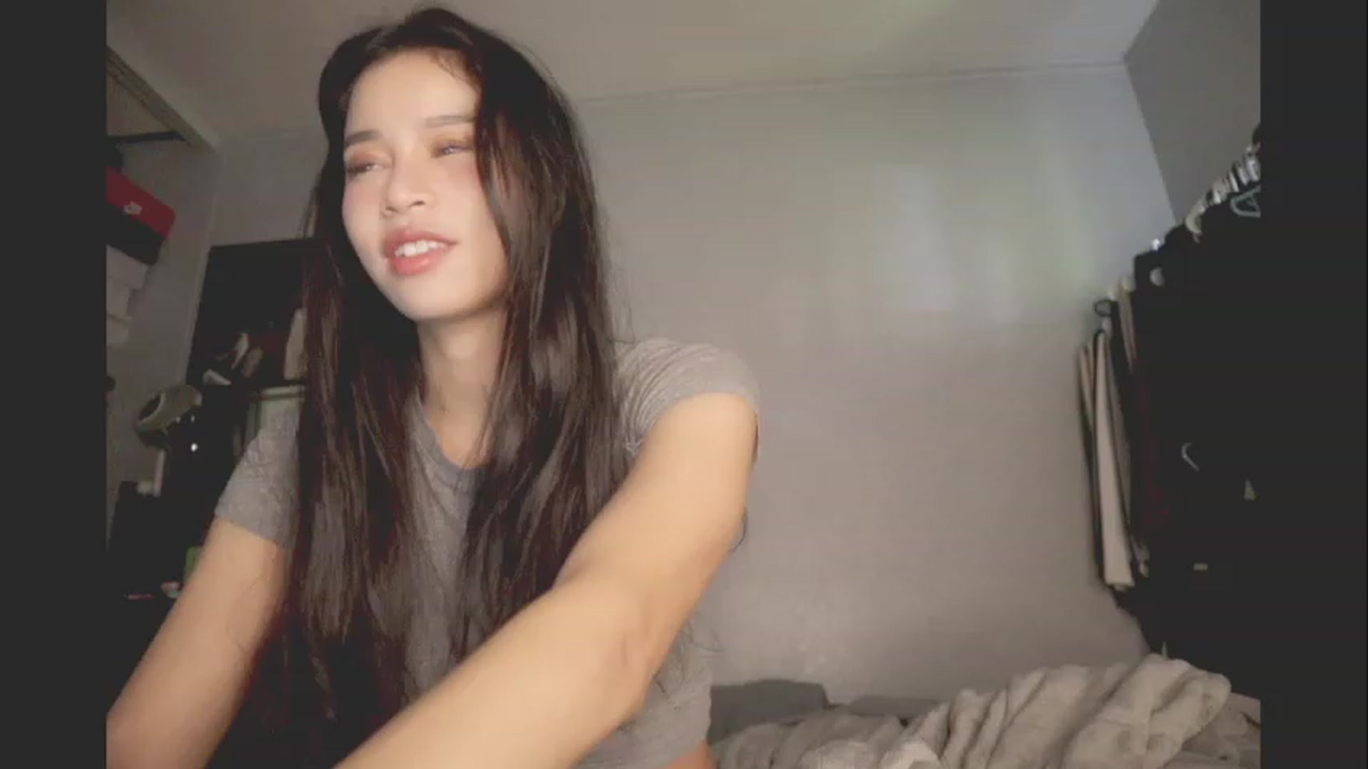 Gallery image thumbnail from BrokenRin's myfreecams stream on, 02/10/2024, 18:28 image 7 of 20