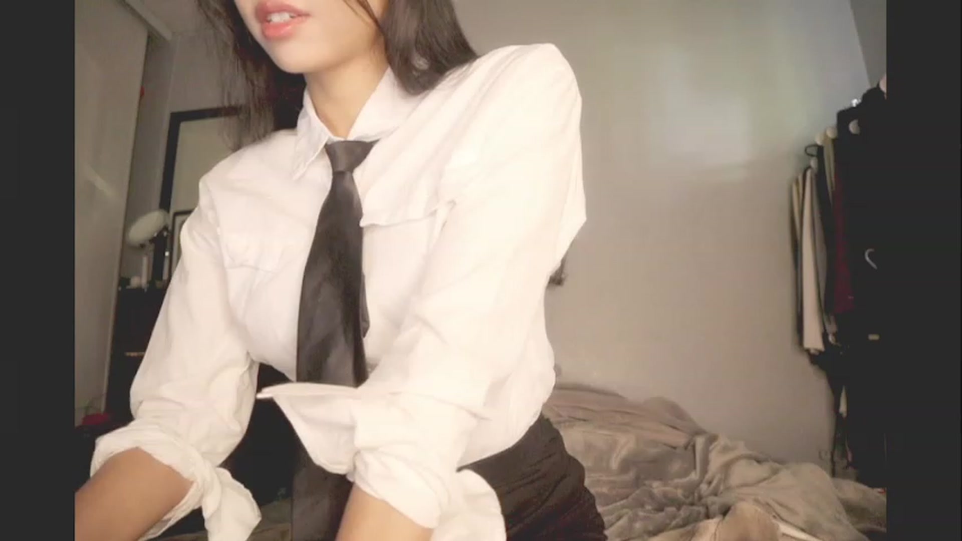 Gallery image thumbnail from BrokenRin's myfreecams stream on, 02/10/2024, 18:28 image 20 of 20