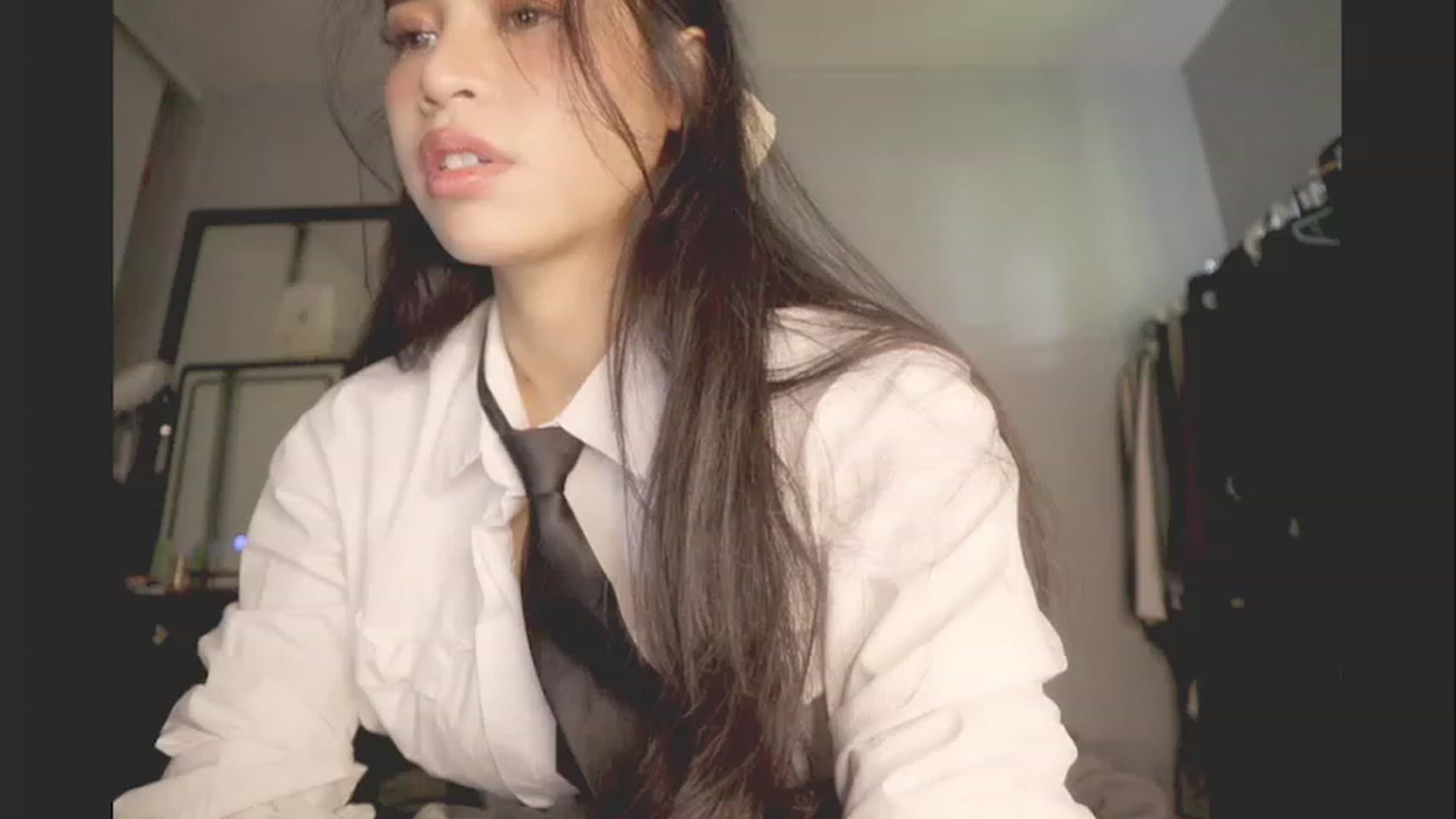 Gallery image thumbnail from BrokenRin's myfreecams stream on, 02/10/2024, 19:27 image 11 of 20