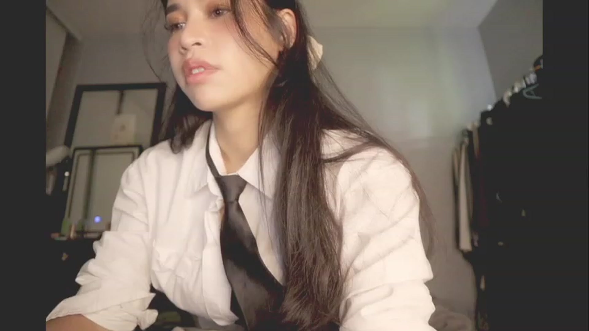 Gallery image thumbnail from BrokenRin's myfreecams stream on, 02/10/2024, 19:27 image 14 of 20