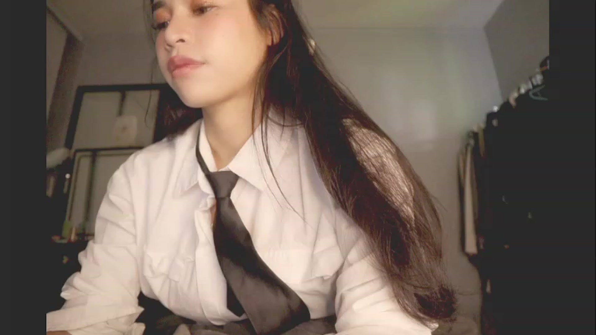 Gallery image thumbnail from BrokenRin's myfreecams stream on, 02/10/2024, 19:27 image 4 of 20