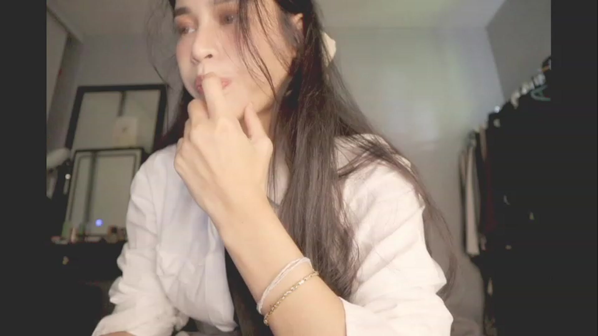 Gallery image thumbnail from BrokenRin's myfreecams stream on, 02/10/2024, 19:27 image 16 of 20