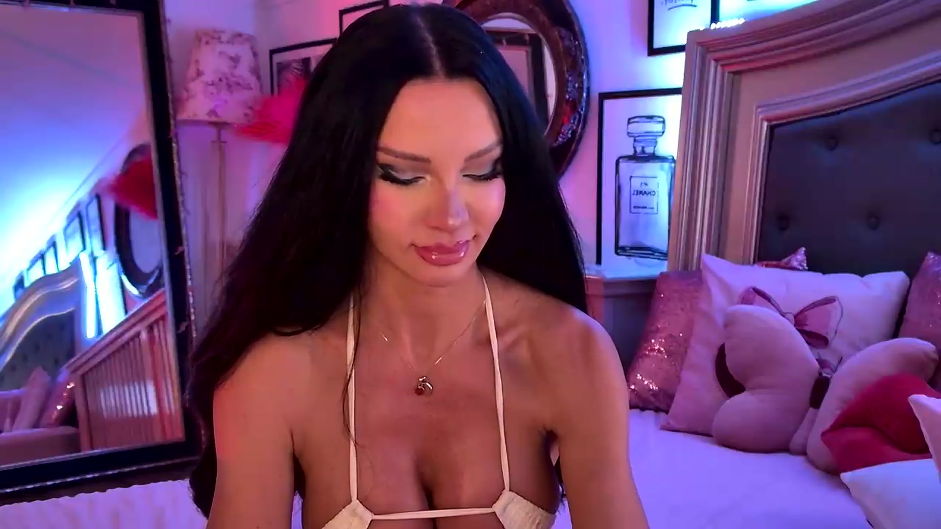 Gallery image thumbnail from BrookeAmber's myfreecams stream on, 09/01/2026, 20:05 image 9 of 20