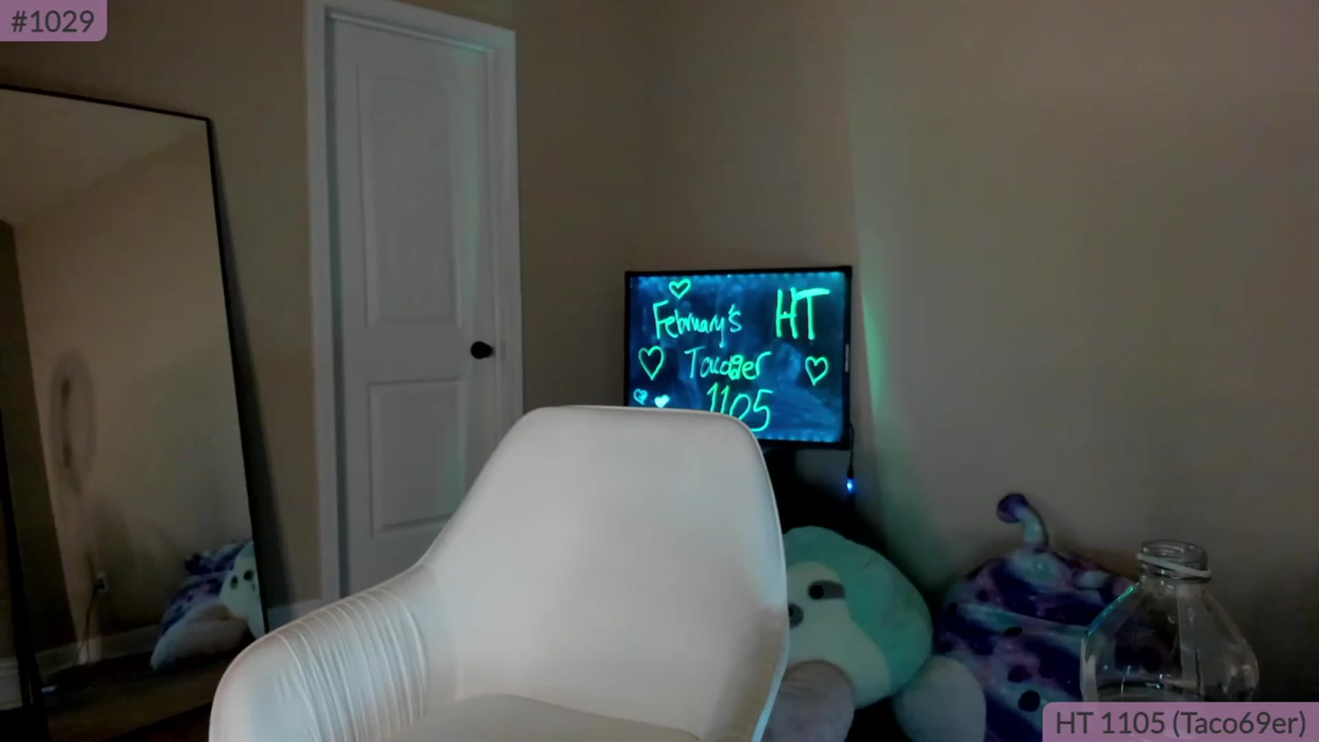 Gallery image thumbnail from BrookeBee's myfreecams stream on, 02/23/2023, 01:02 image 18 of 20
