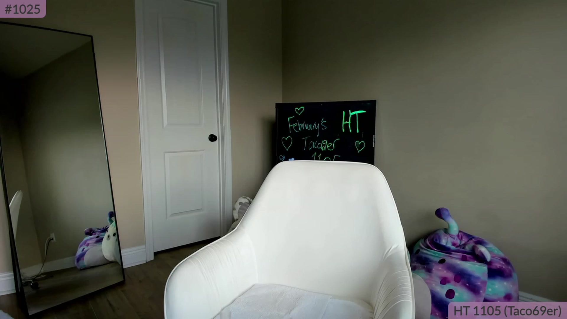 Gallery image thumbnail from BrookeBee's myfreecams stream on, 02/27/2023, 23:36 image 1 of 20