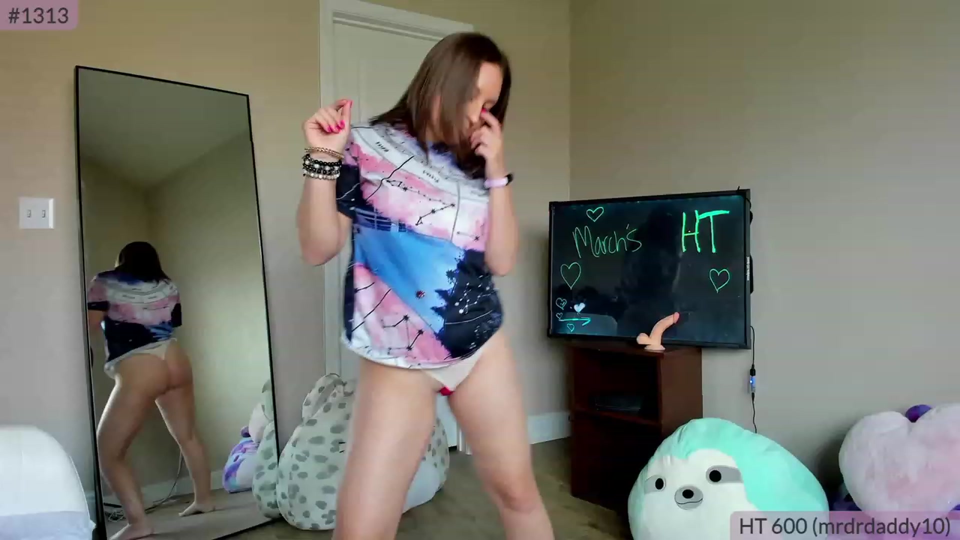 Gallery image thumbnail from BrookeBee's myfreecams stream on, 03/05/2023, 21:55 image 9 of 20