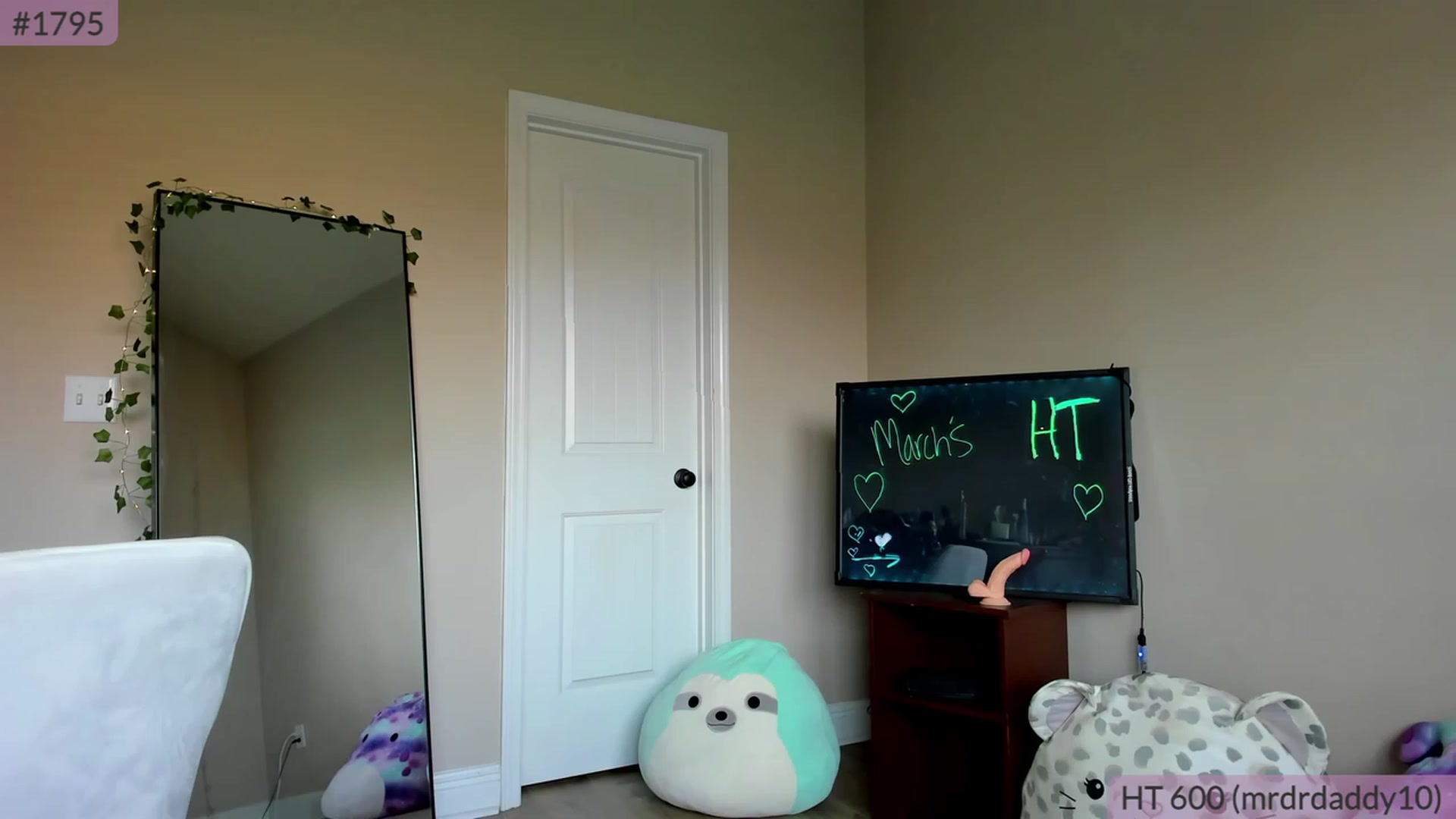 Gallery image thumbnail from BrookeBee's myfreecams stream on, 03/08/2023, 22:36 image 17 of 20