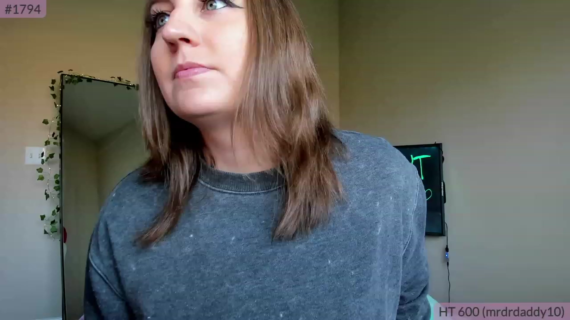 Gallery image thumbnail from BrookeBee's myfreecams stream on, 03/08/2023, 22:36 image 10 of 20