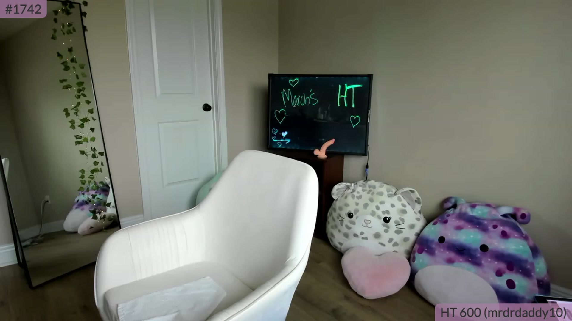 Gallery image thumbnail from BrookeBee's myfreecams stream on, 03/10/2023, 21:12 image 8 of 20
