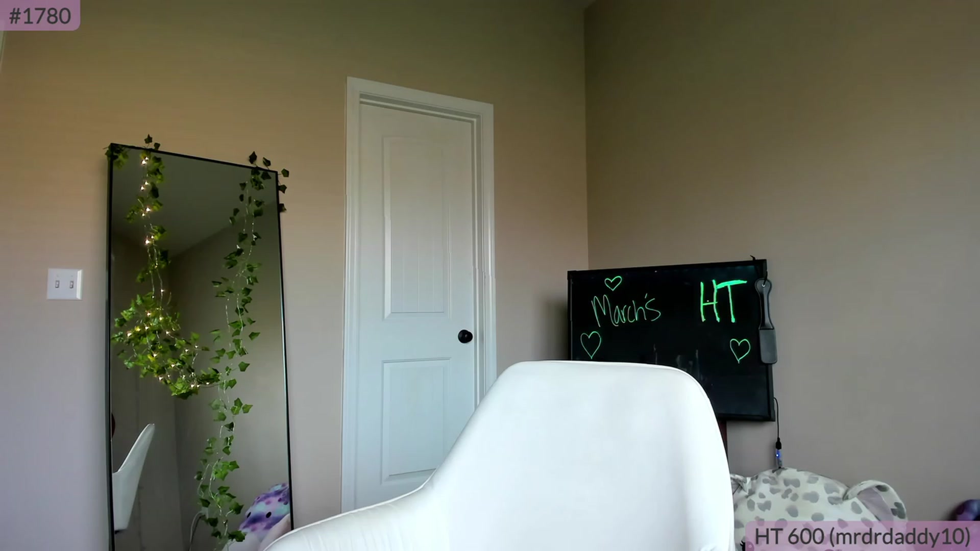 Gallery image thumbnail from BrookeBee's myfreecams stream on, 03/11/2023, 22:11 image 17 of 20