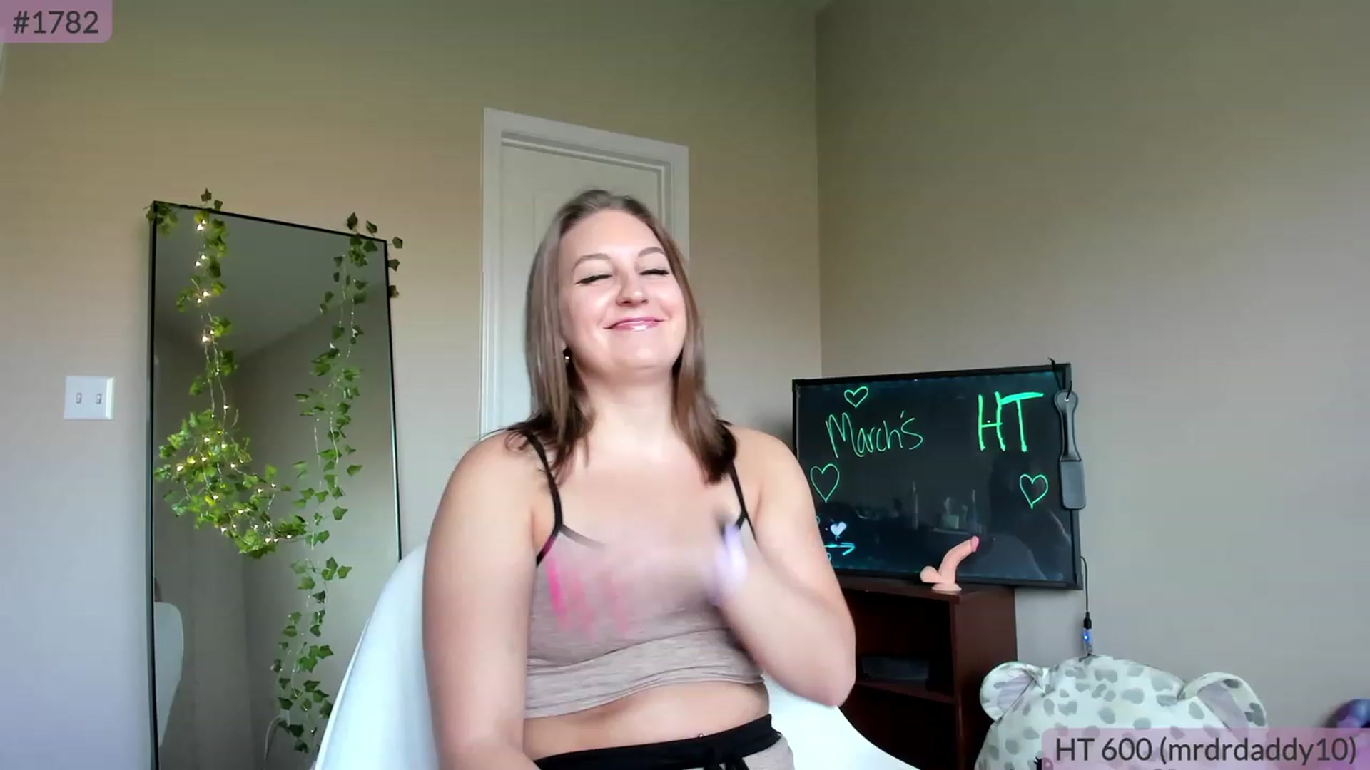 Gallery image thumbnail from BrookeBee's myfreecams stream on, 03/11/2023, 22:11 image 20 of 20
