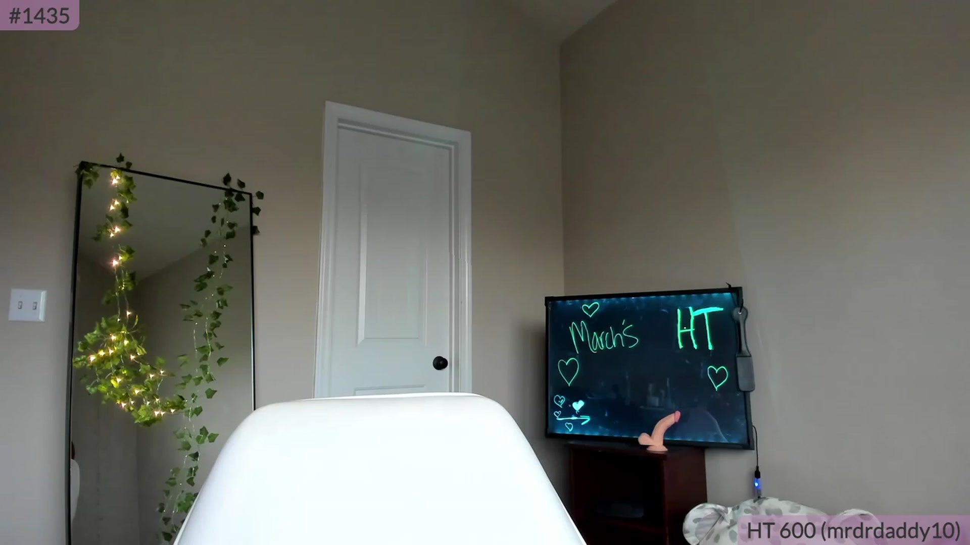 Gallery image thumbnail from BrookeBee's myfreecams stream on, 03/11/2023, 23:48 image 1 of 20