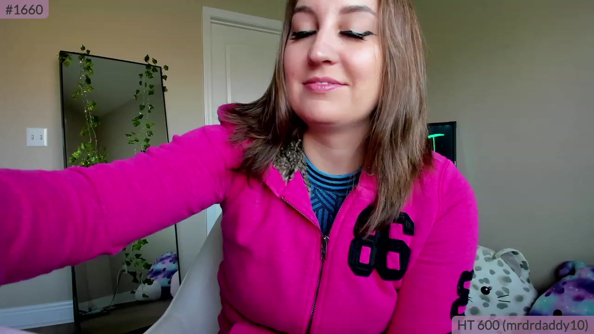 Gallery image thumbnail from BrookeBee's myfreecams stream on, 03/14/2023, 23:43 image 2 of 20