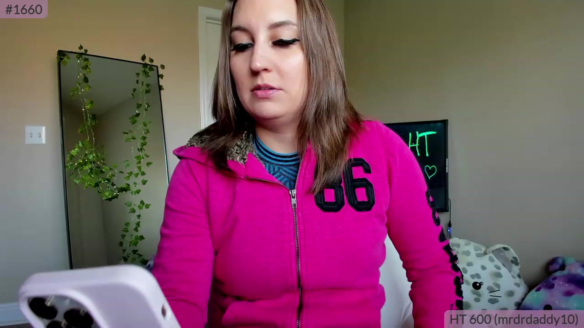Gallery image thumbnail from BrookeBee's myfreecams stream on, 03/14/2023, 23:43 image 1 of 20