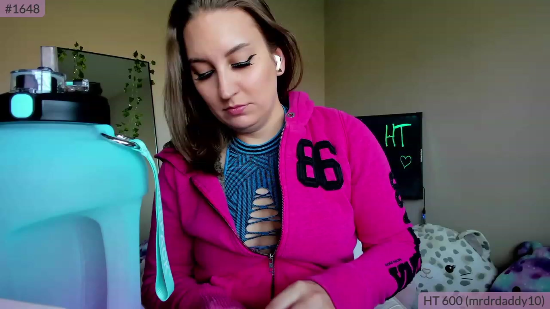 Gallery image thumbnail from BrookeBee's myfreecams stream on, 03/14/2023, 23:43 image 4 of 20