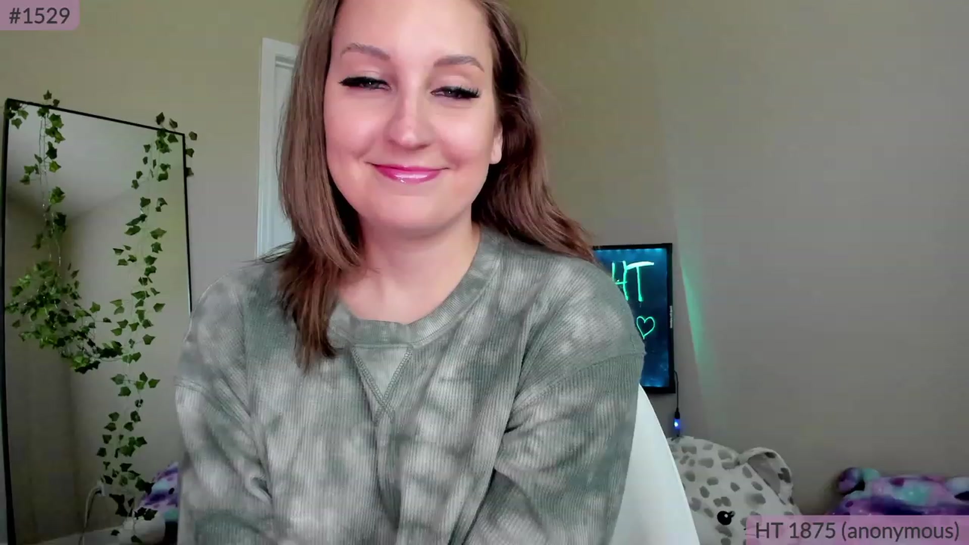 Gallery image thumbnail from BrookeBee's myfreecams stream on, 03/18/2023, 23:53 image 2 of 20