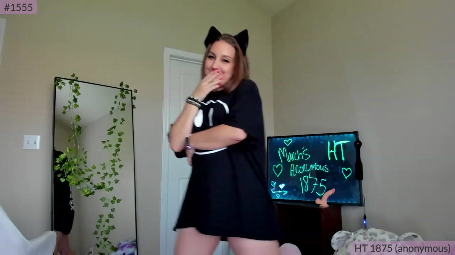 Gallery image thumbnail from BrookeBee's myfreecams stream on, 03/27/2023, 23:24 image 18 of 20