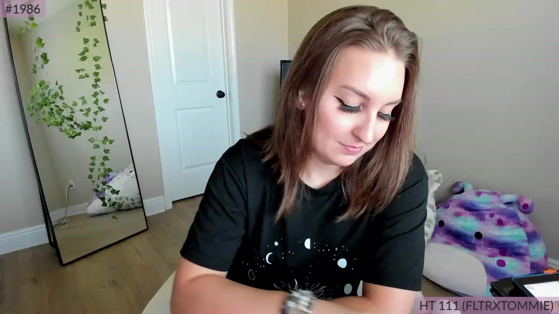 Gallery image thumbnail from BrookeBee's myfreecams stream on, 04/01/2023, 21:41 image 6 of 20