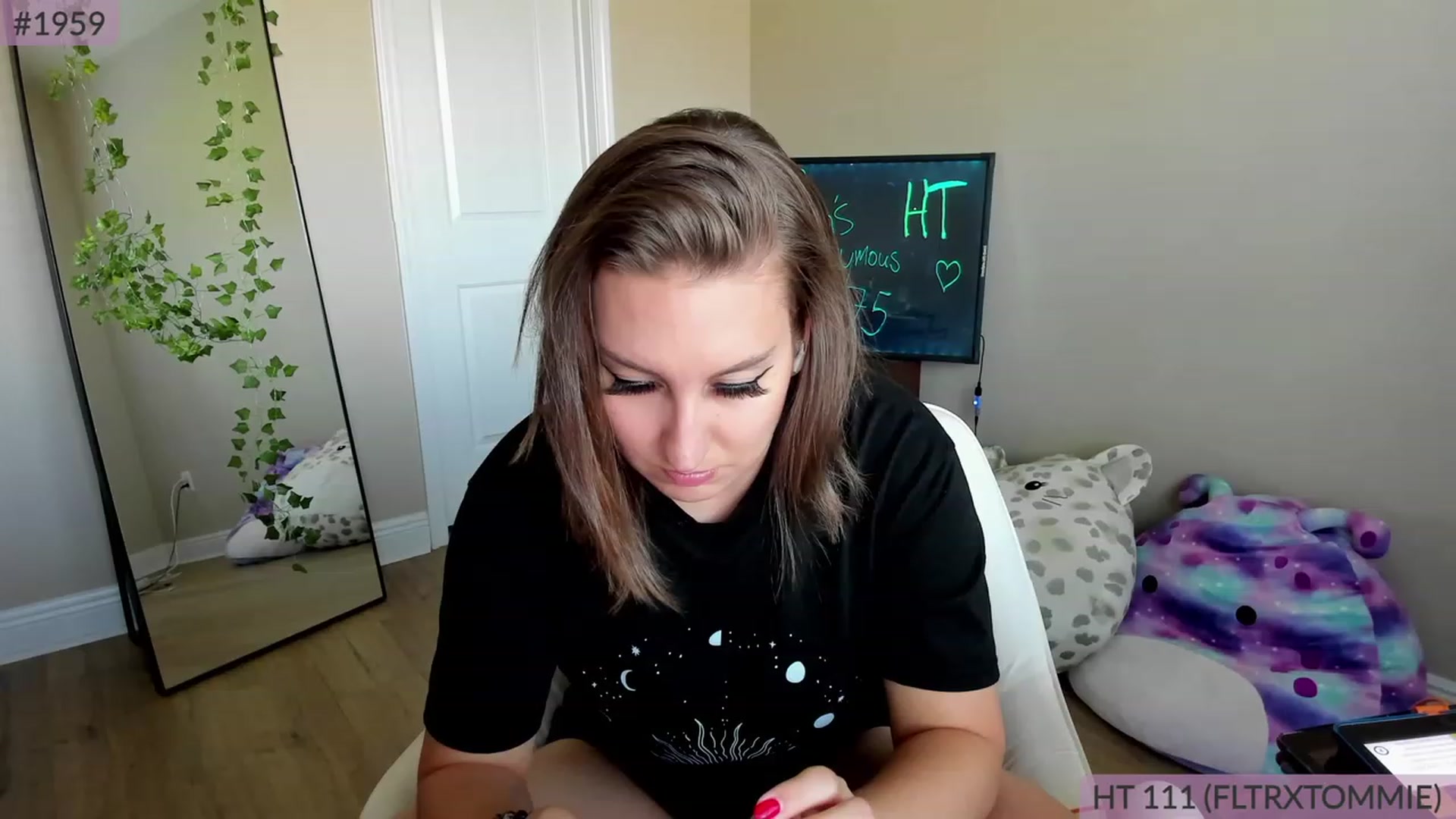 Gallery image thumbnail from BrookeBee's myfreecams stream on, 04/01/2023, 21:41 image 17 of 20