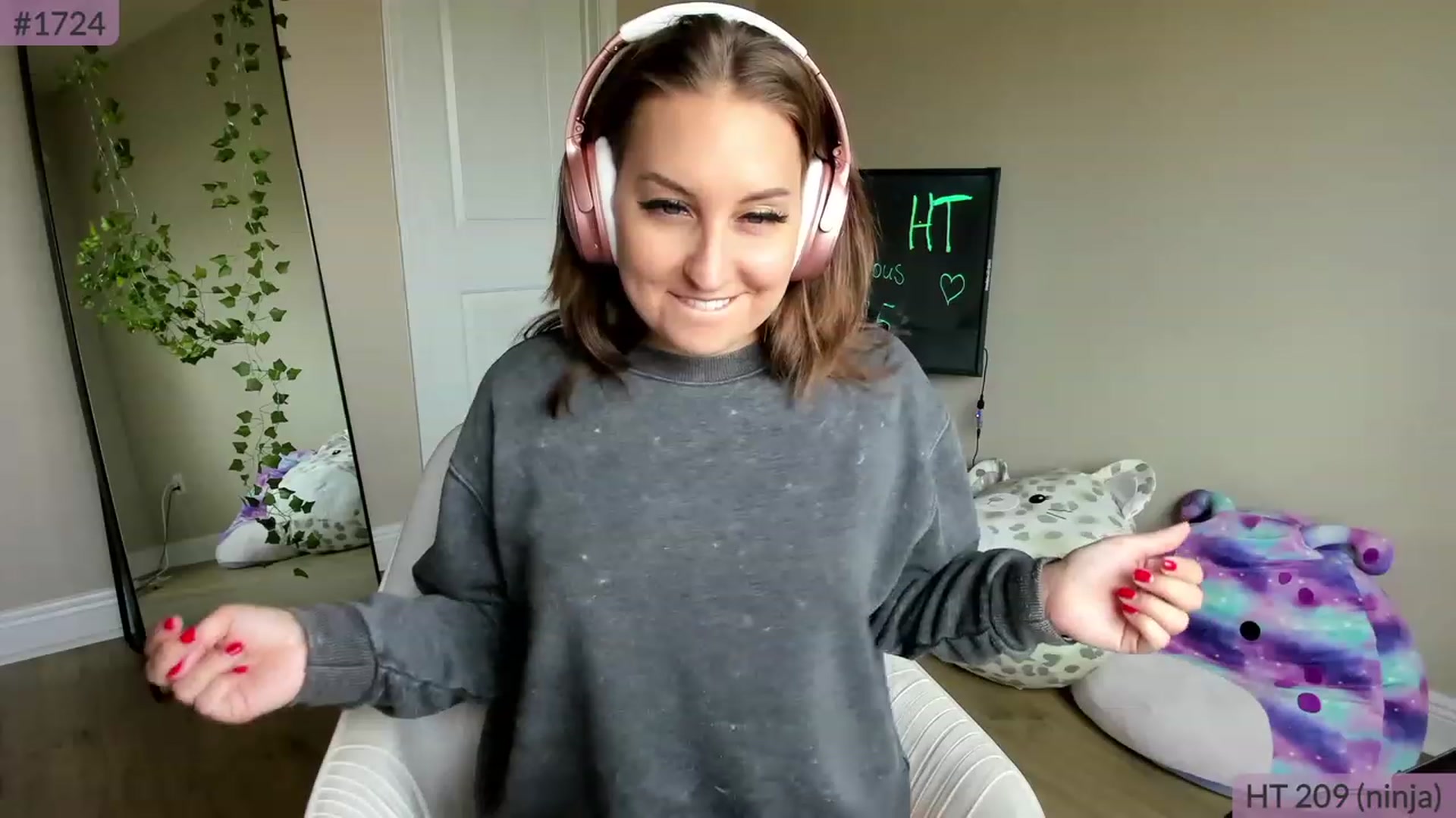 Gallery image thumbnail from BrookeBee's myfreecams stream on, 04/02/2023, 20:10 image 12 of 20