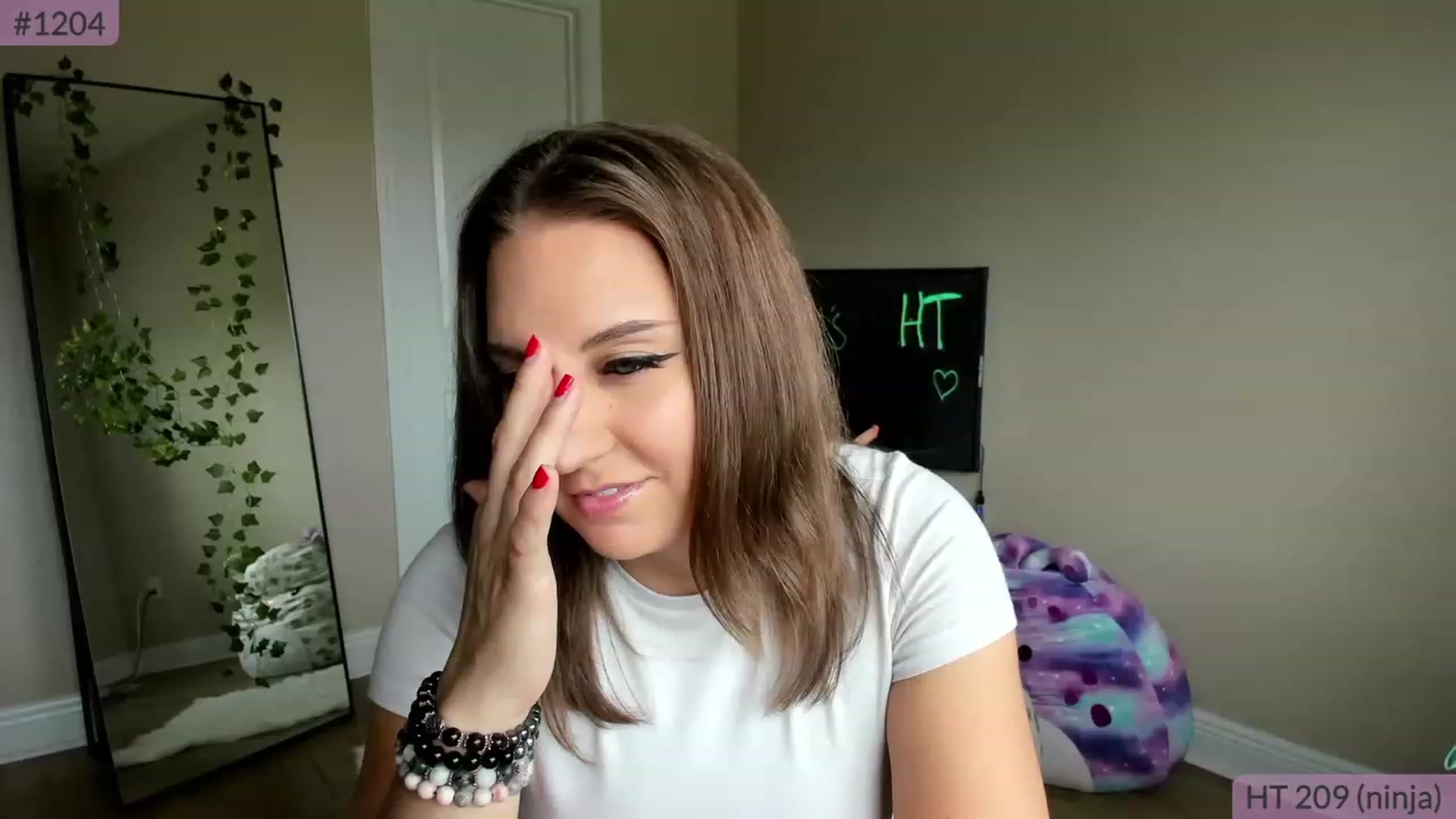 Gallery image thumbnail from BrookeBee's myfreecams stream on, 04/07/2023, 18:20 image 9 of 20