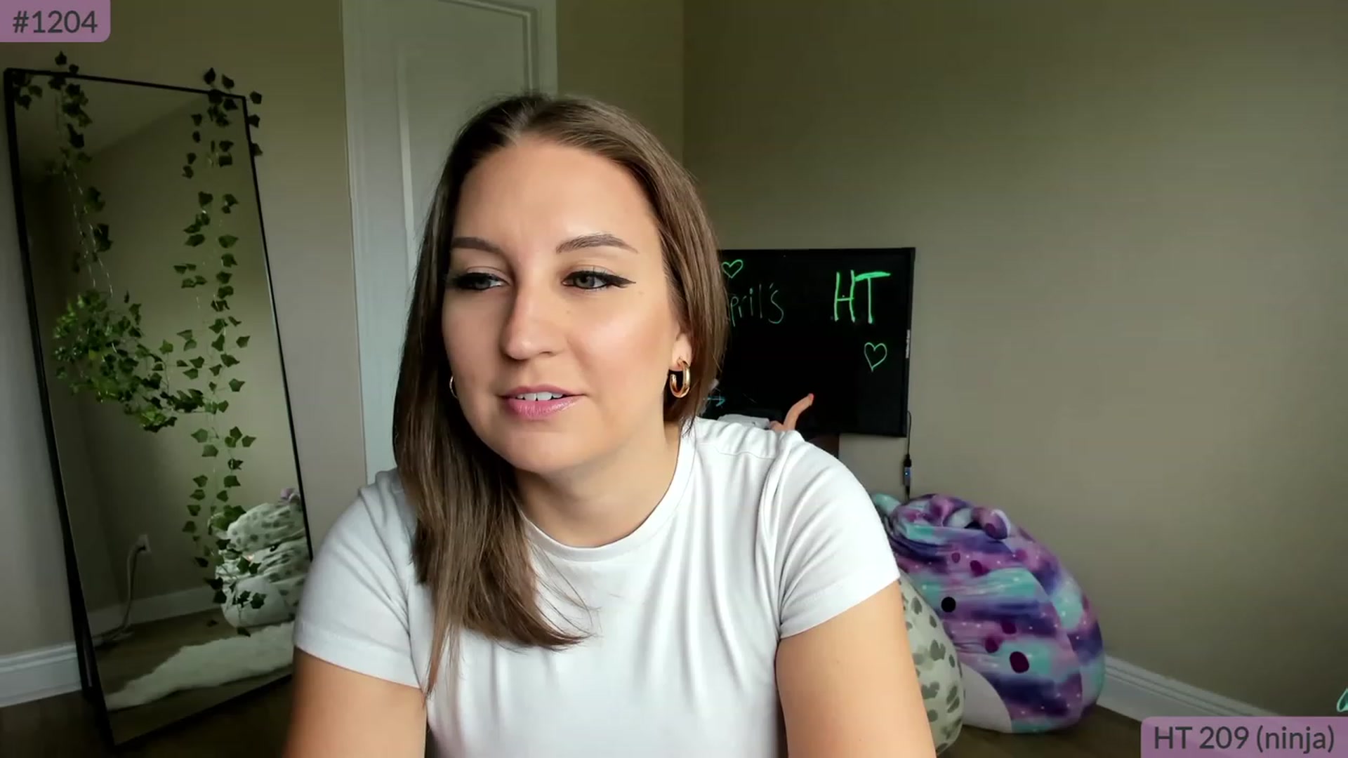 Gallery image thumbnail from BrookeBee's myfreecams stream on, 04/07/2023, 18:20 image 7 of 20