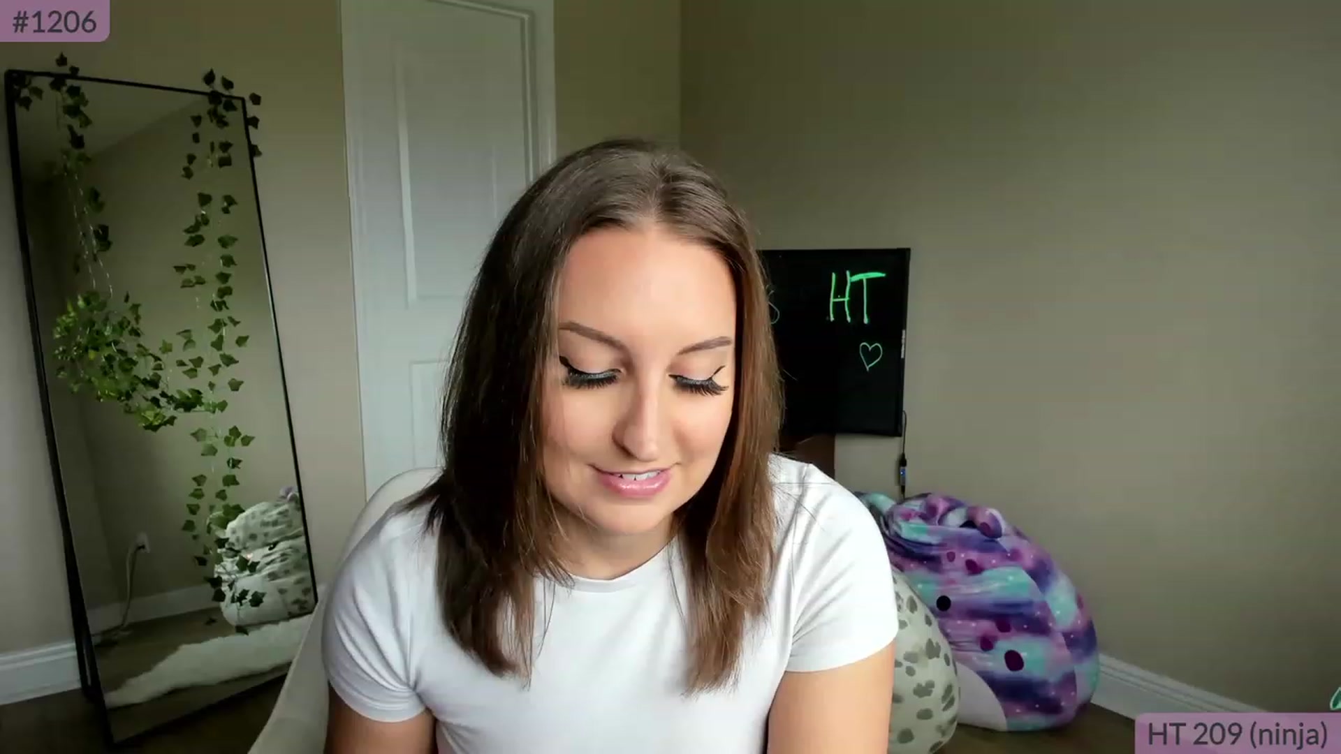 Gallery image thumbnail from BrookeBee's myfreecams stream on, 04/07/2023, 18:20 image 13 of 20