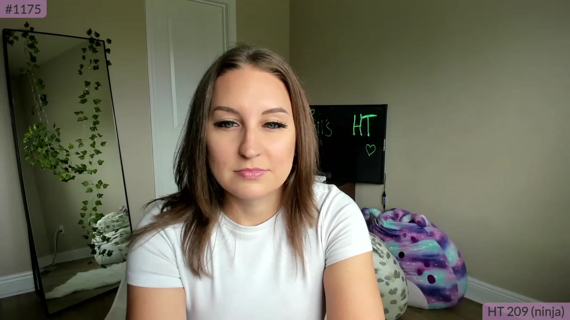 Gallery image thumbnail from BrookeBee's myfreecams stream on, 04/07/2023, 18:20 image 18 of 20